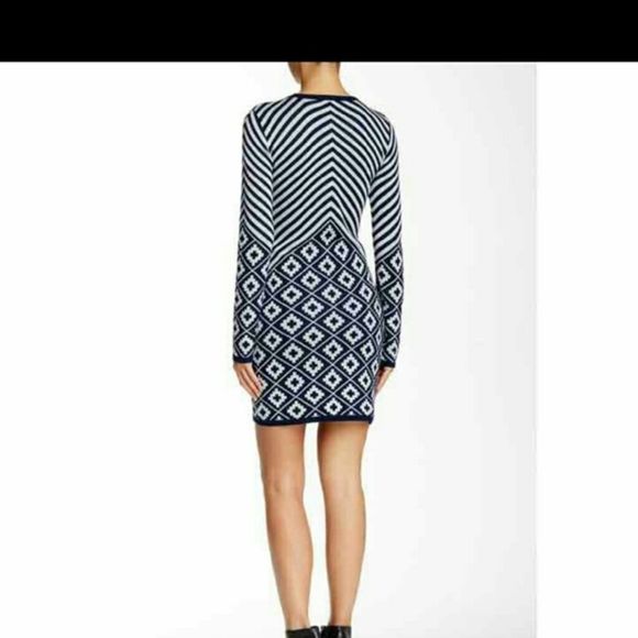 Ivory and Black Sweater Dress - Picture 4 of 4